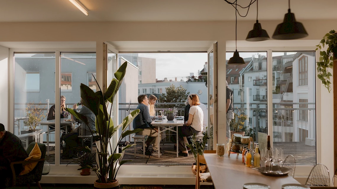 Glockenbachviertel Location: Business Event auf der Dachterrasse