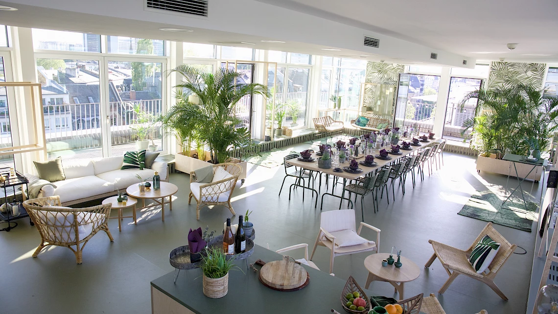 Celebrating Frankfurt's birthday: With a view over the rooftops of the city