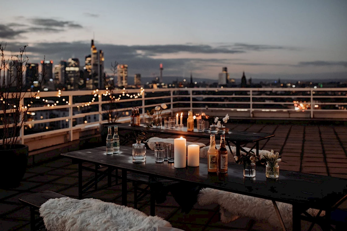 Weihnachtsfeier Frankfurt: OutOfOffice Sachsenhausen