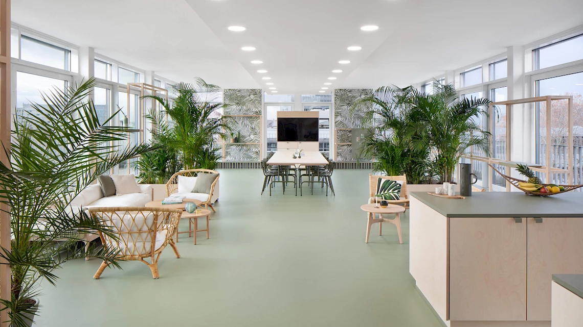 OutOfOffice Westend: Seminarraum im Dschungel-Style