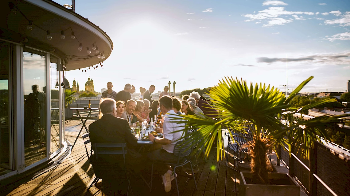 Summer party on the roof terrace at OutOfOffice Munich Eisbach
