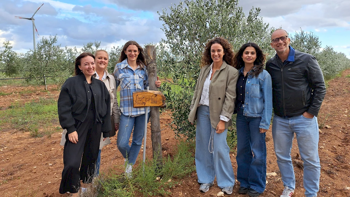 OutOfOffice team in the olive grove in Salento (Italy)