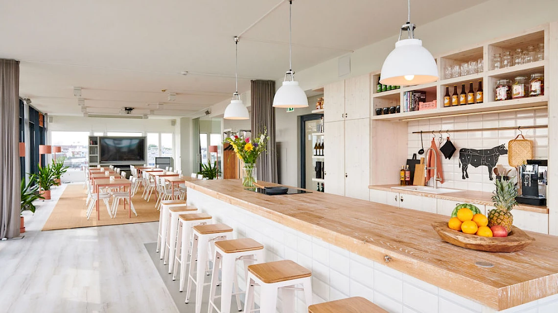 Location Hamburg: With stylish kitchen counter