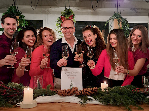 Christmas party as a team event at OutOfOffice Frankfurt Sachsenhausen