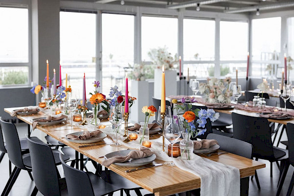 Beautifully decorated birthday tables at the OutOfOffice venue in Sachsenhausen, Frankfurt